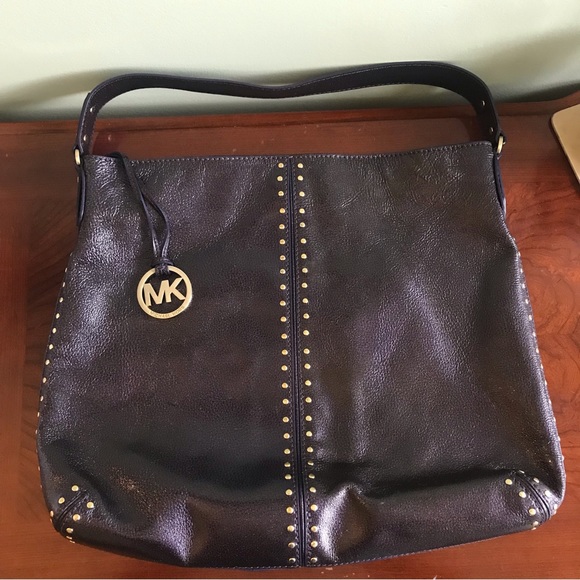 Michael Kors Astor Hobo Bag Studs Details Leather Bag - Picture 2 of 14